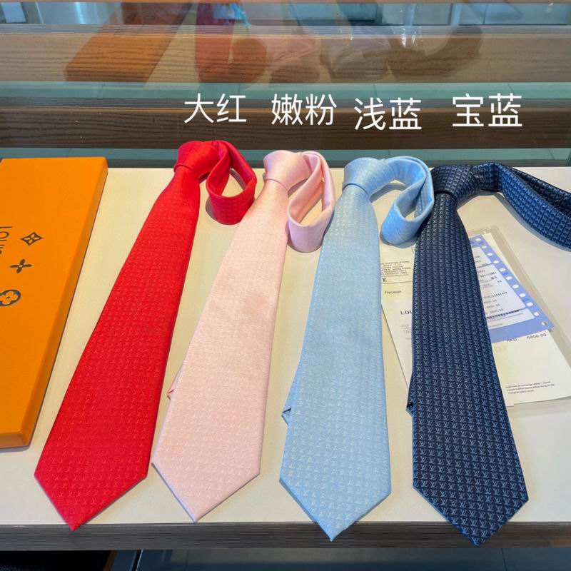 LV Tie hm08